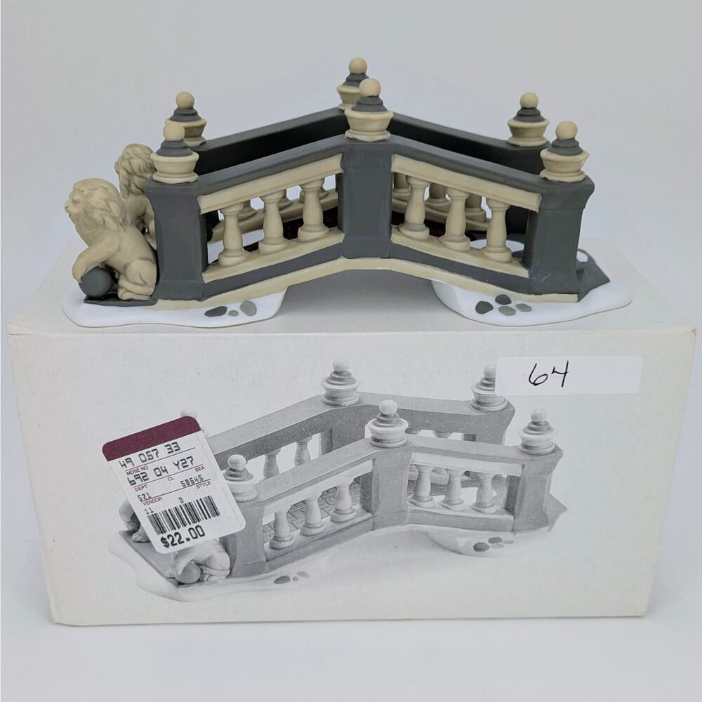 Dept 56 Lionhead Bridge 58645 Dickens Heritage Village Retired Porcelain Decor